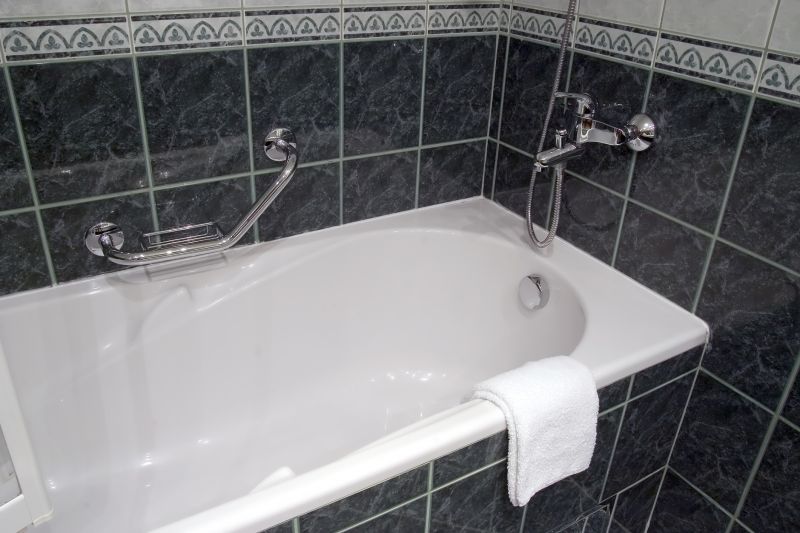 Porcelain Tub Resurfacing